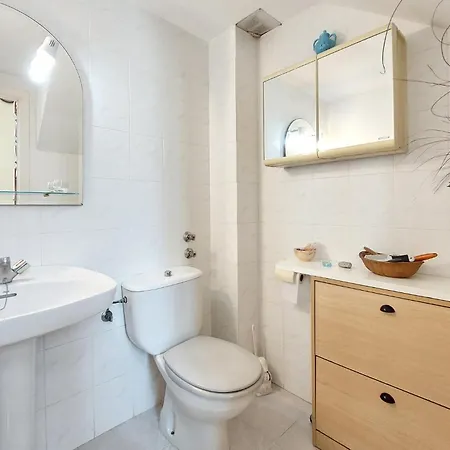 Holiday home 3 Bedroom Pet Friendly In *